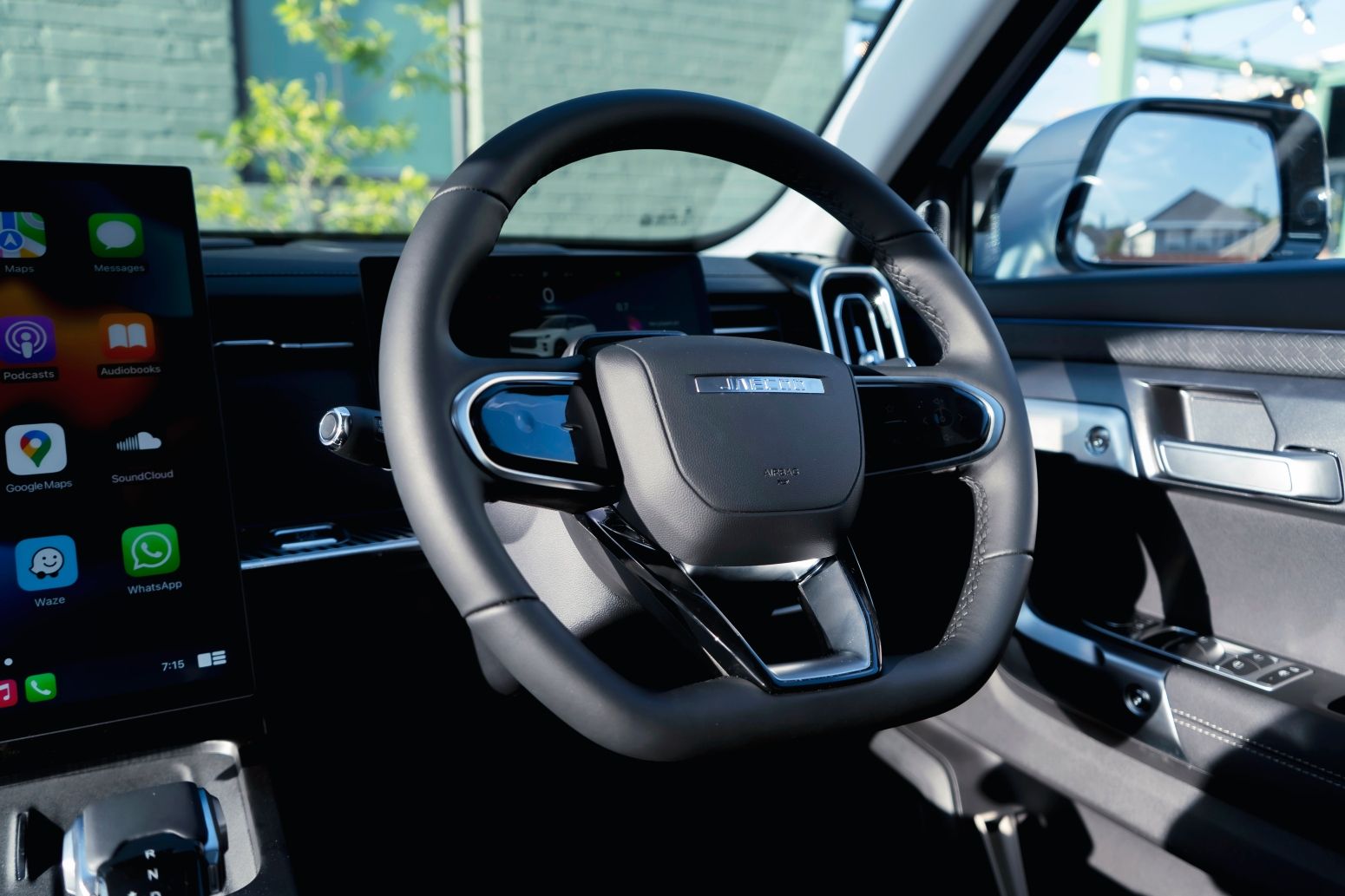 Jaecoo J7 - News Car - South Africa