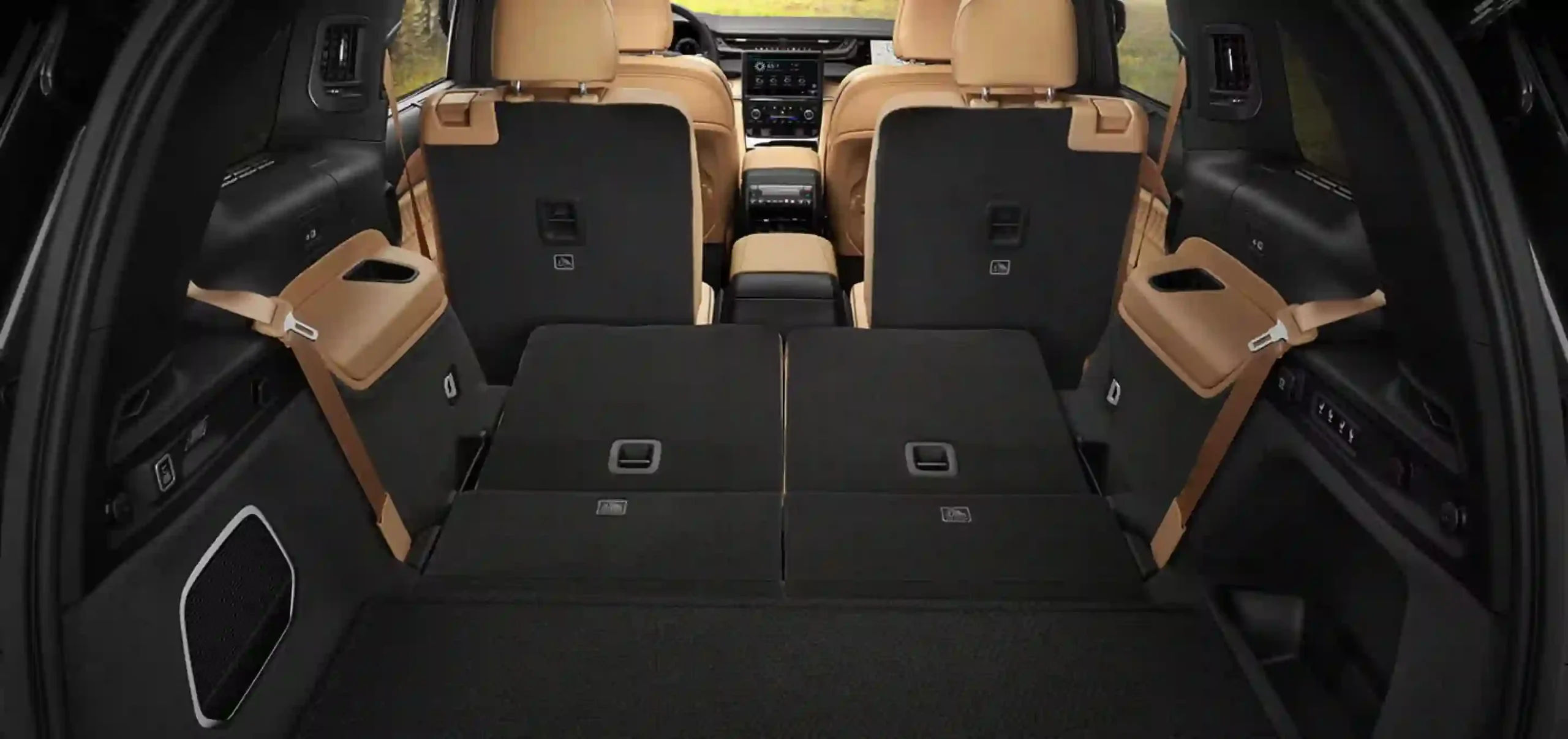 JEEP GRAND CHEROKEE - News Car - South Africa